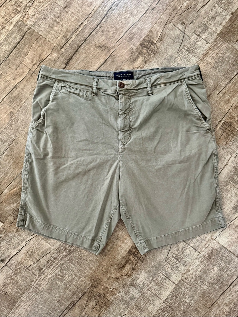 American Eagle Cargo Shorts 38 Green Next Level Flex Mens Stretch Casual Shorts